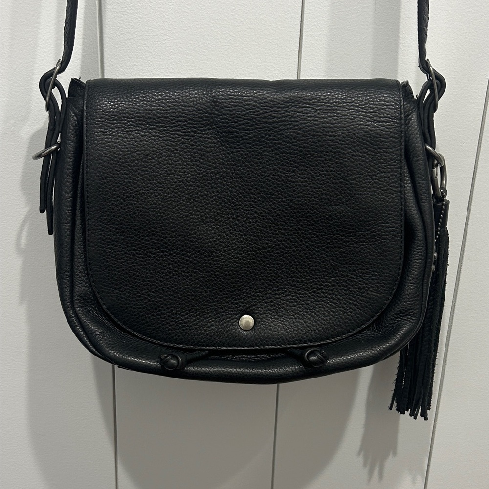Lucky Brand Black Pebbled Leather Crossbody Bag Drawstring Fringe Boho